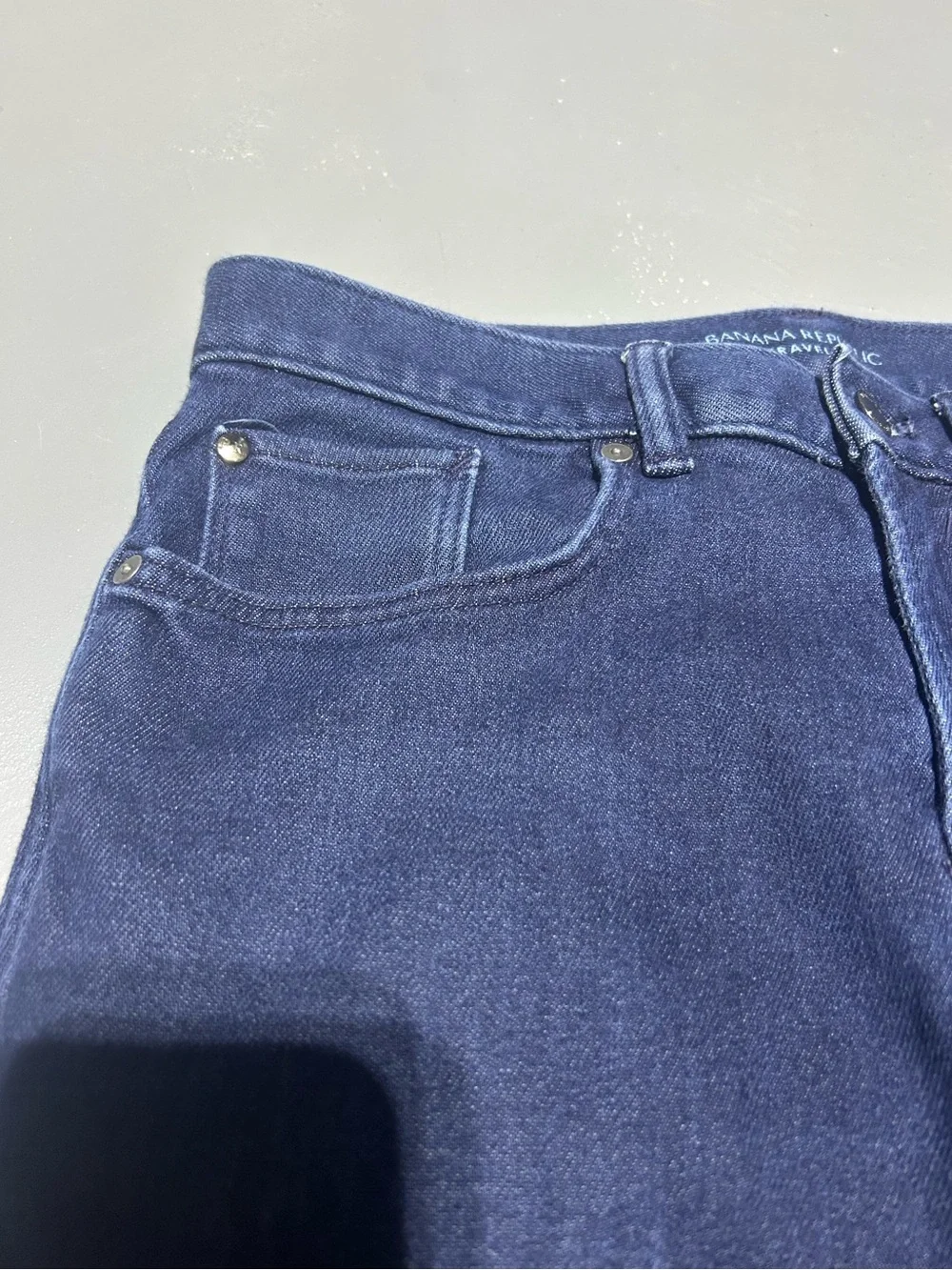 Banana Republic Traveler Blue Slim Fit Pants (Men’s Size 30W x 30L)